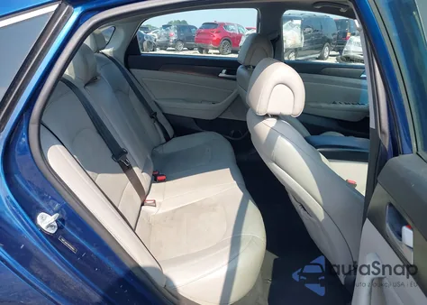 2017 Hyundai Sonata Sport z USA, uszkodzony, nr VIN 5NPE34AF4HH450403